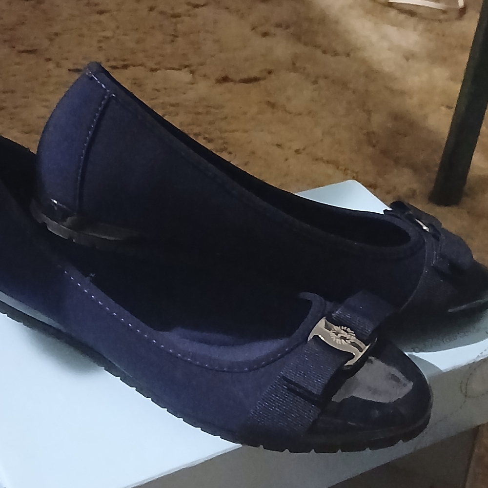 Anne Klein Blue Ballet Flats with Glossy Cap Toe